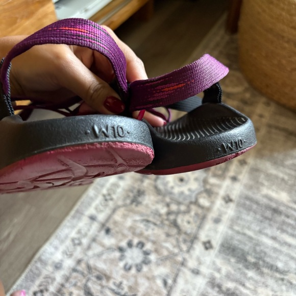 Chaco sandals purple pink size 10